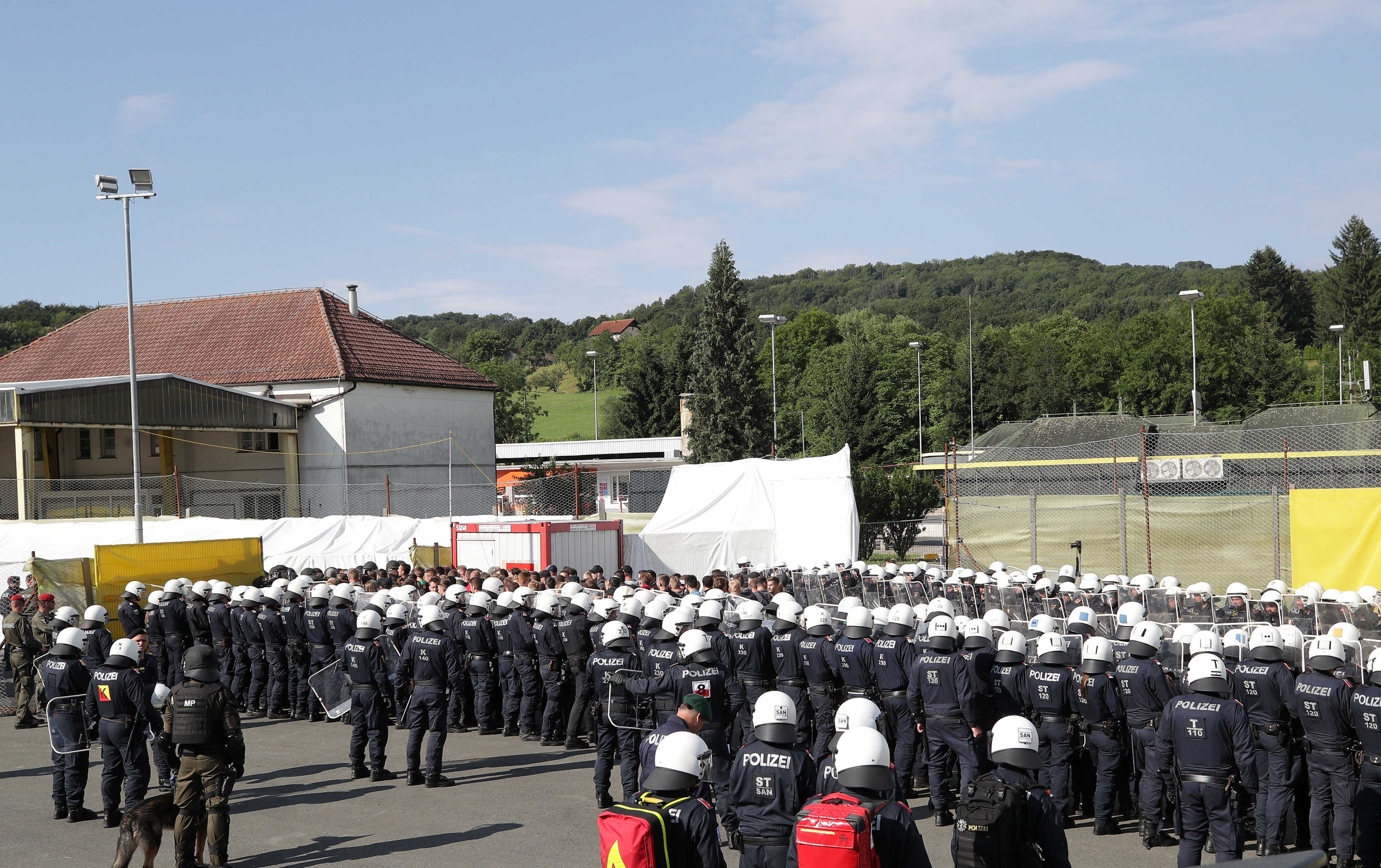 Austria deploys police and troops for immigration exercise on border