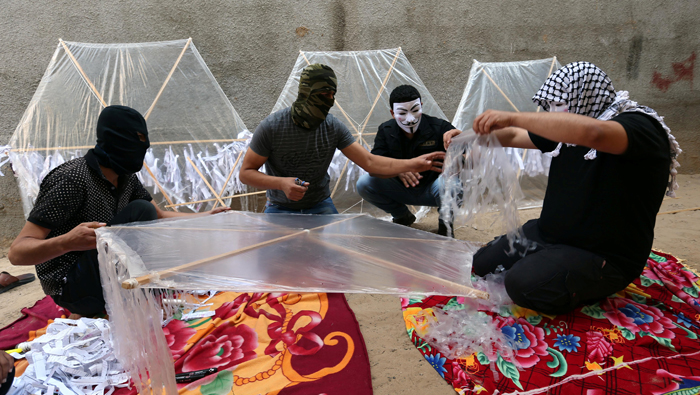 Gazans send fire-starting kites into Israel; minister threatens lethal response