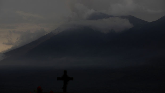 Guatemala warns of greater activity after volcano explodes again
