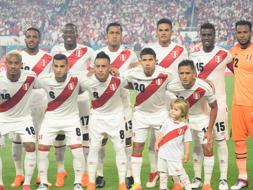 منتخب بيرو يعود للمونديال بطموح البقاء بين الكبار