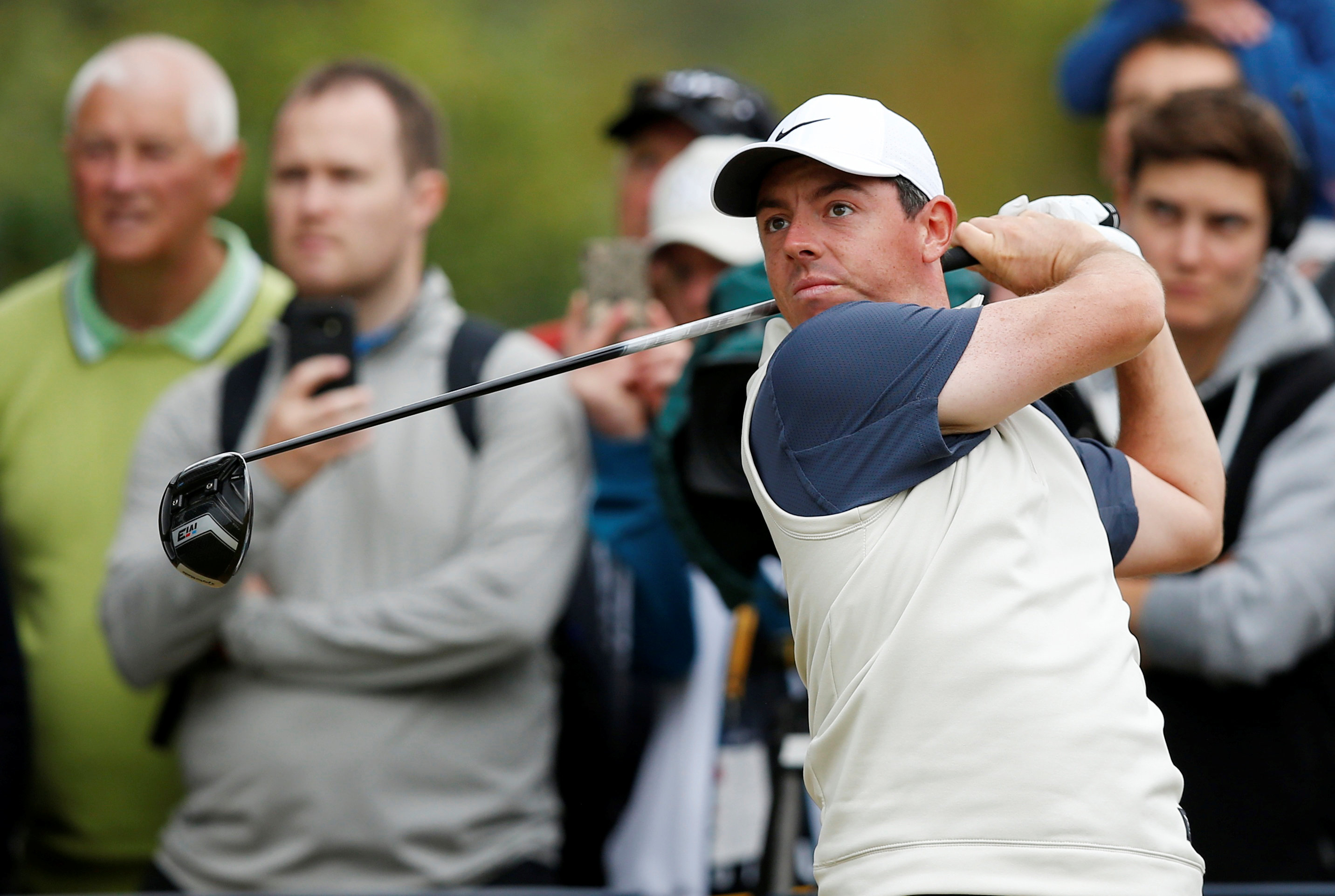 Golf: McIlroy says his brand of driver is being tested