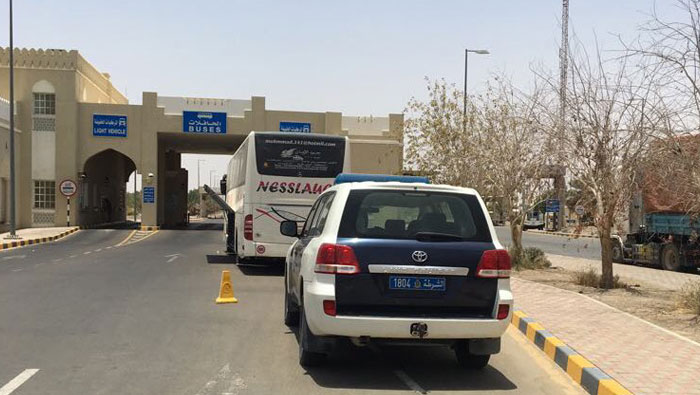 ROP helps expats stranded at Oman border