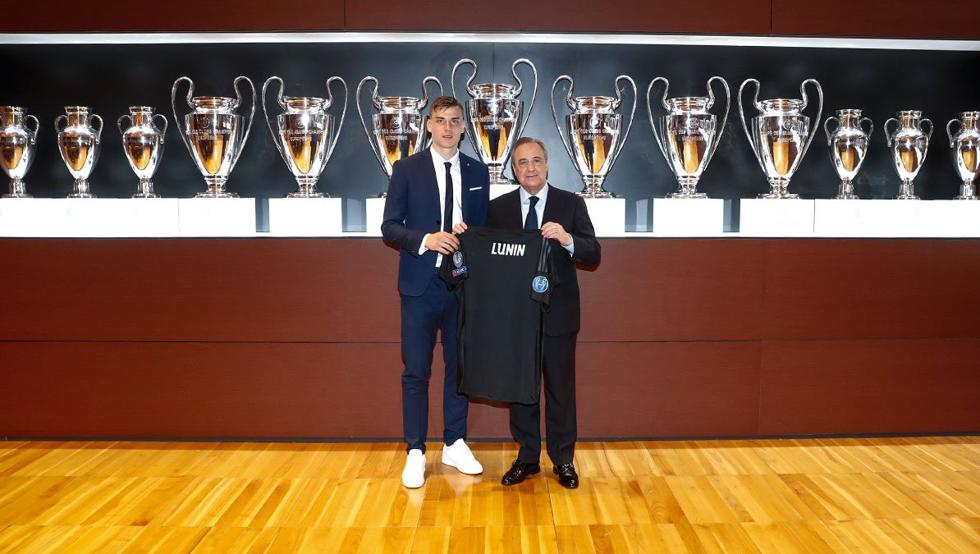 ريال مدريد يتعاقد مع الحارس الشاب لونين لستة سنوات