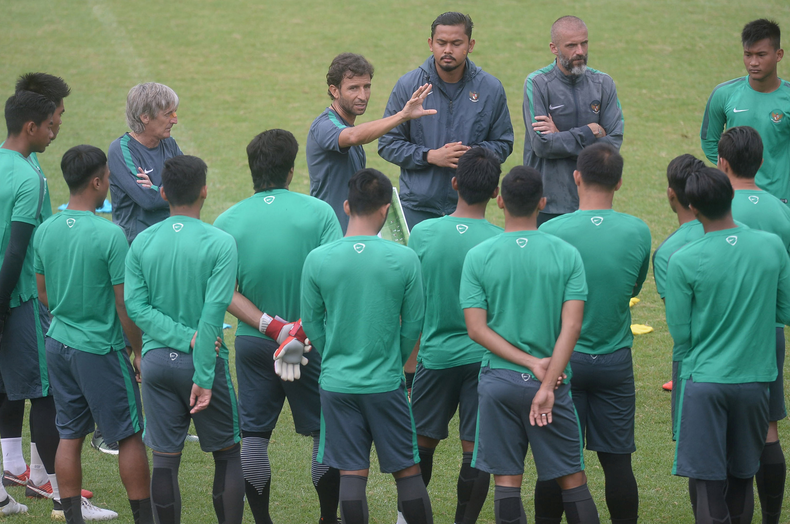 Football: Indonesia hope Asian Games can help re-boot national soccer team