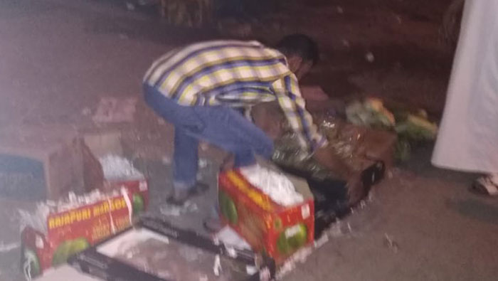Municipality shuts down illegal street vendors in Muscat