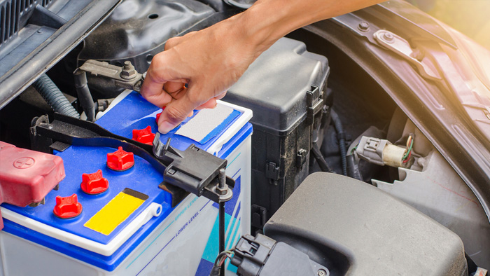 How to choose and maintain a car battery