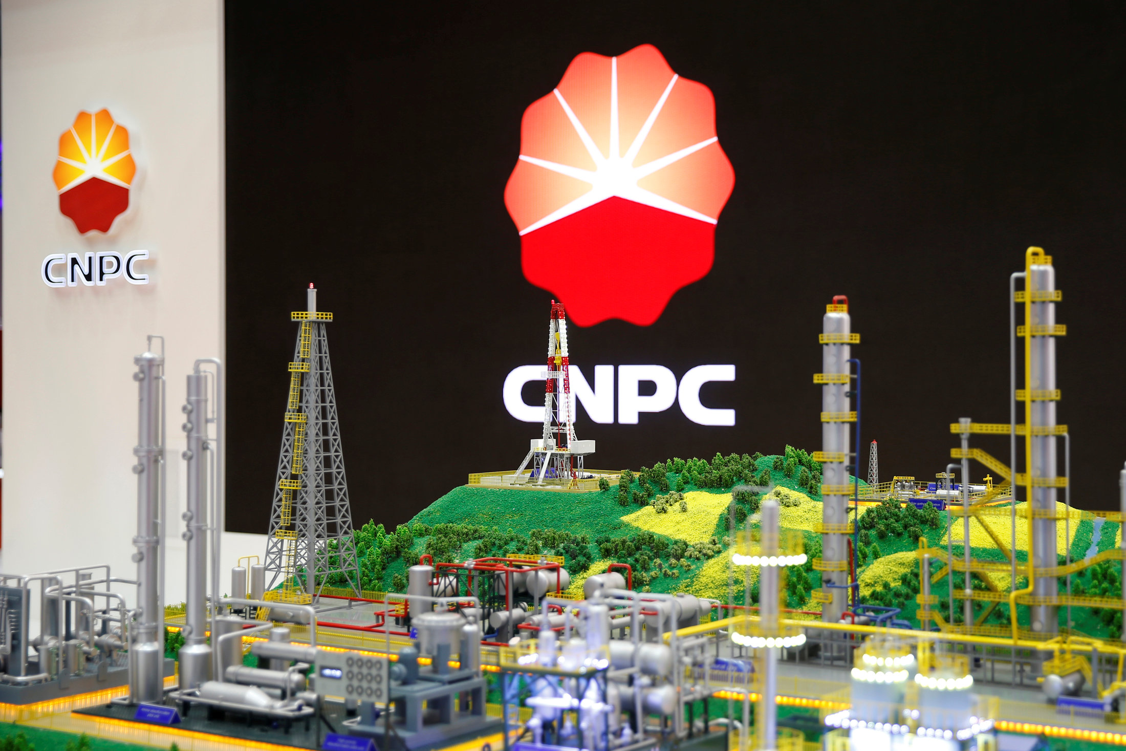 China's CNPC 'takes over' Total's share in Iran gas project