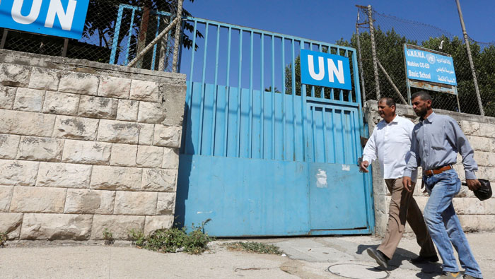 Palestinians wary as UN may not open schools in time