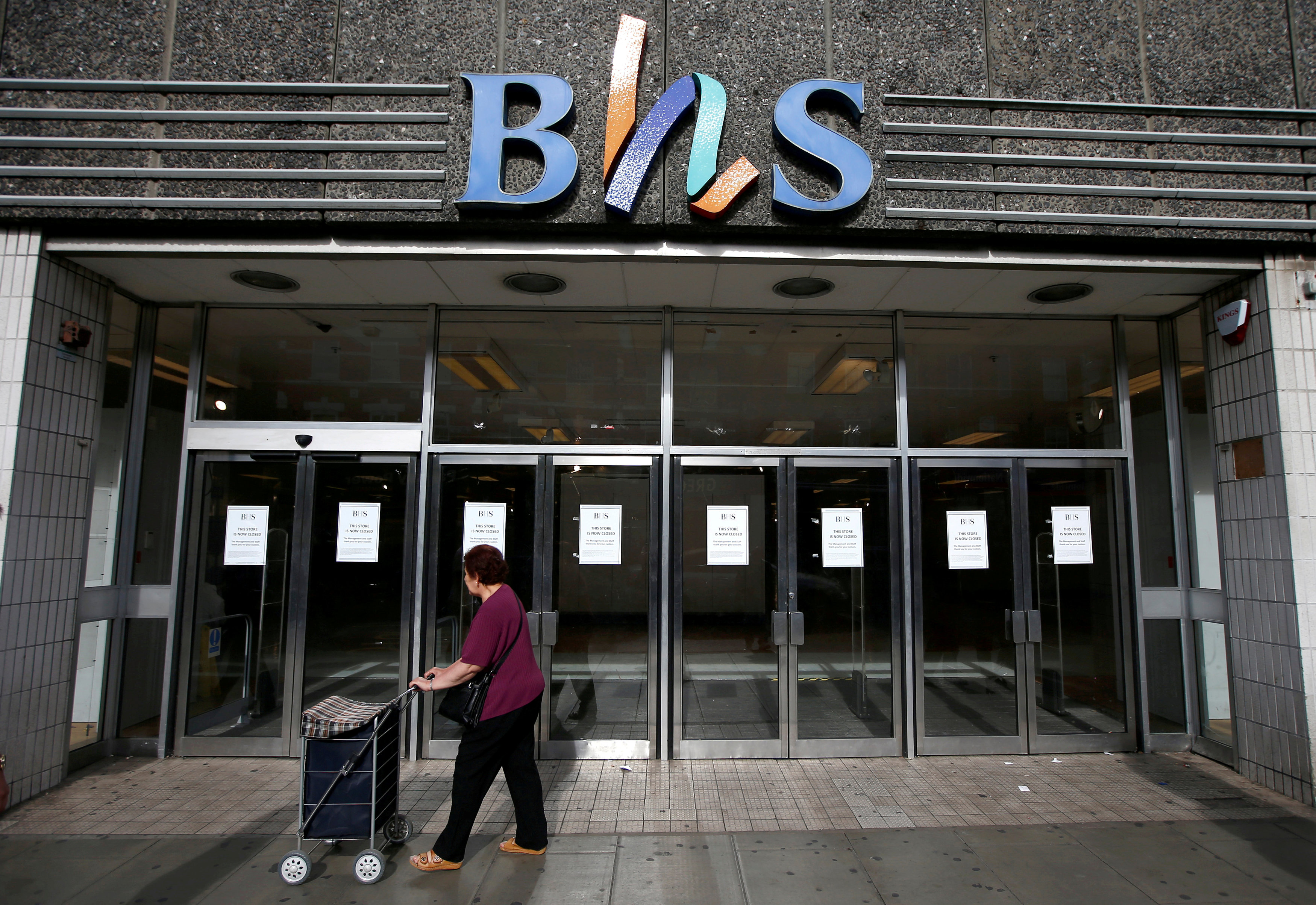 PwC failed to flag BHS risks ahead of retailer's collapse