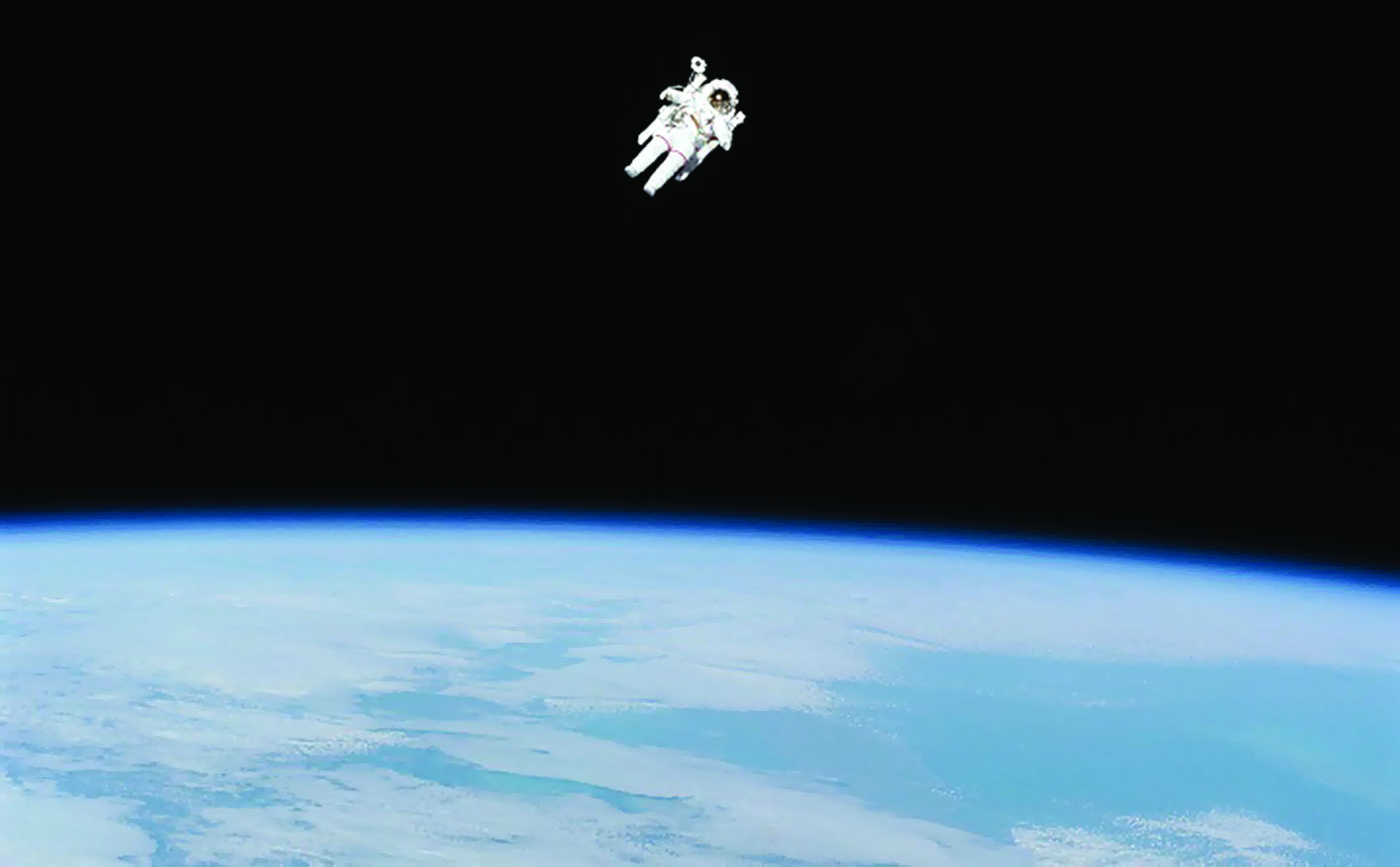 استفادة العرب من الفضاء