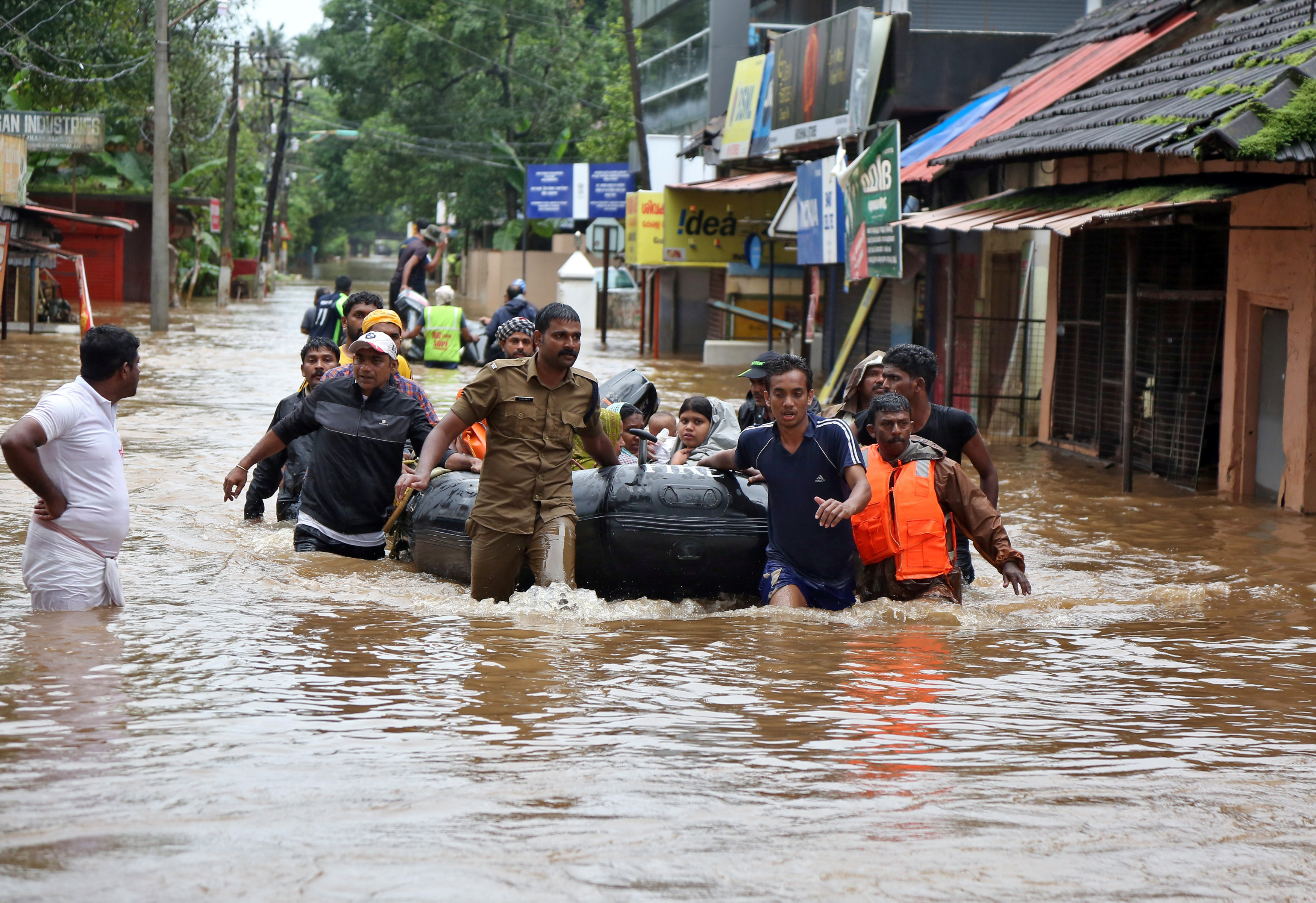 India’s Modi announces INR500 crore assistance to Kerala, damages amount close to INR2,000 crore