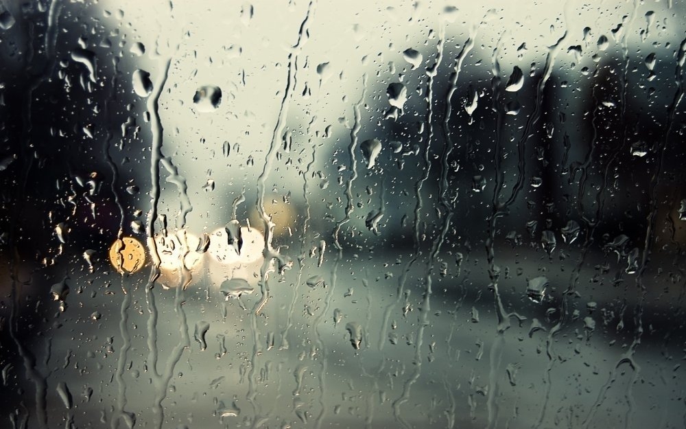 فرص لأمطار خلال آخر الليل على أجزاء من سواحل السلطنة