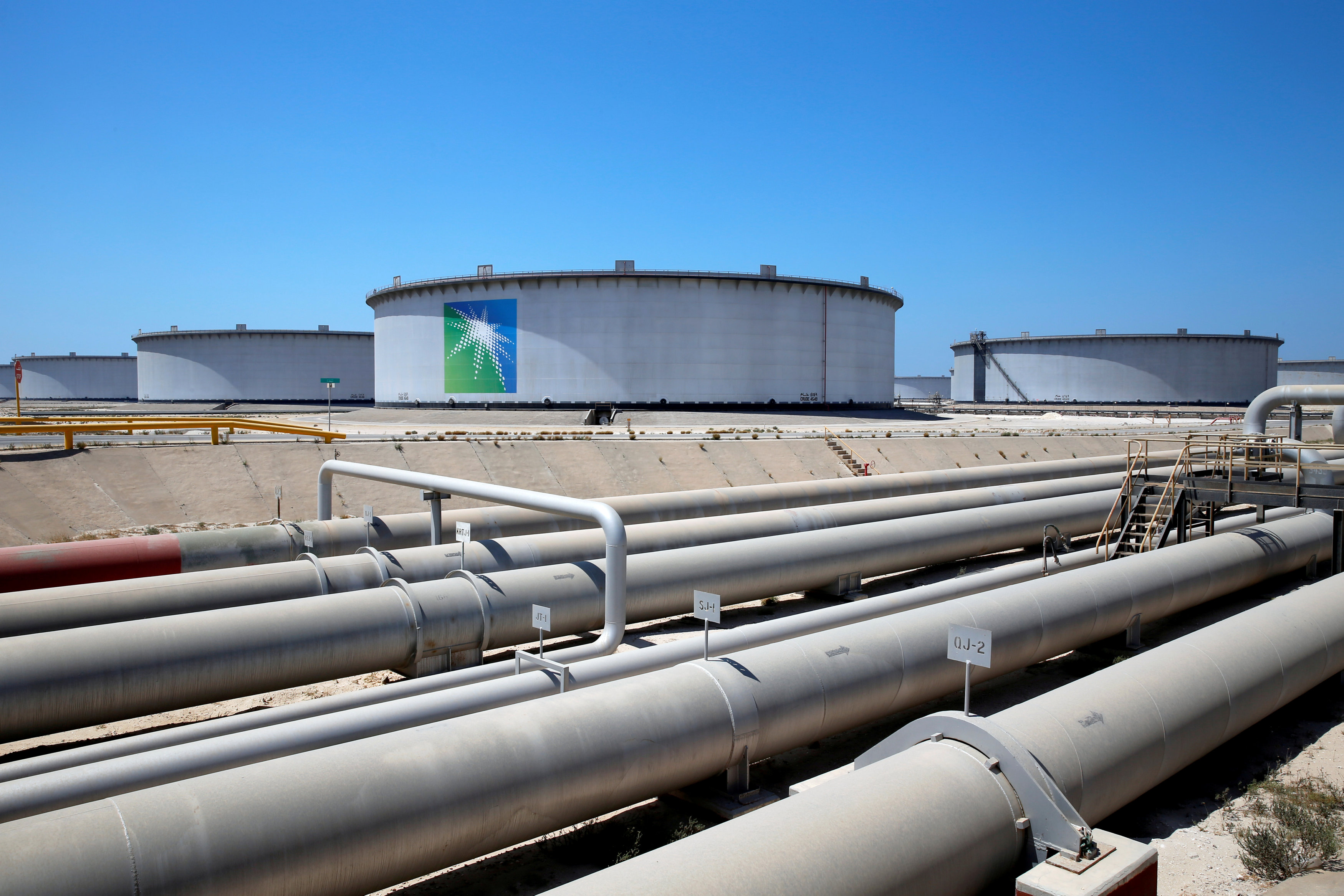 Saudi Aramco IPO 'halted', oil giant disbands advisers