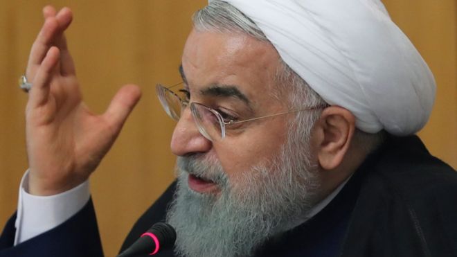 البرلمان الإيراني يستجوب روحاني