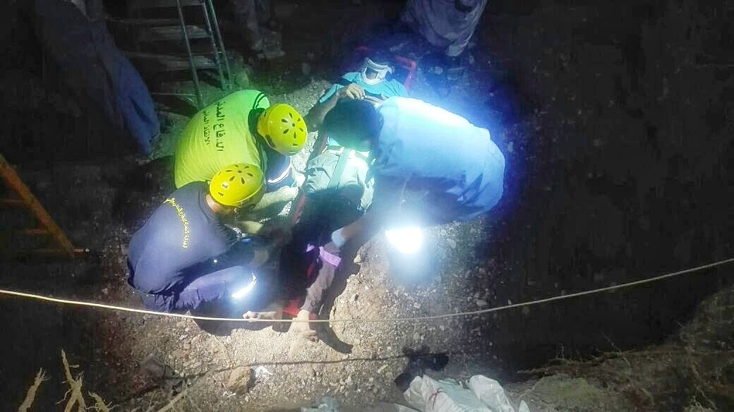 سقوط شخص في حفرة لحوض سباحة.. والدفاع المدني يتدخل