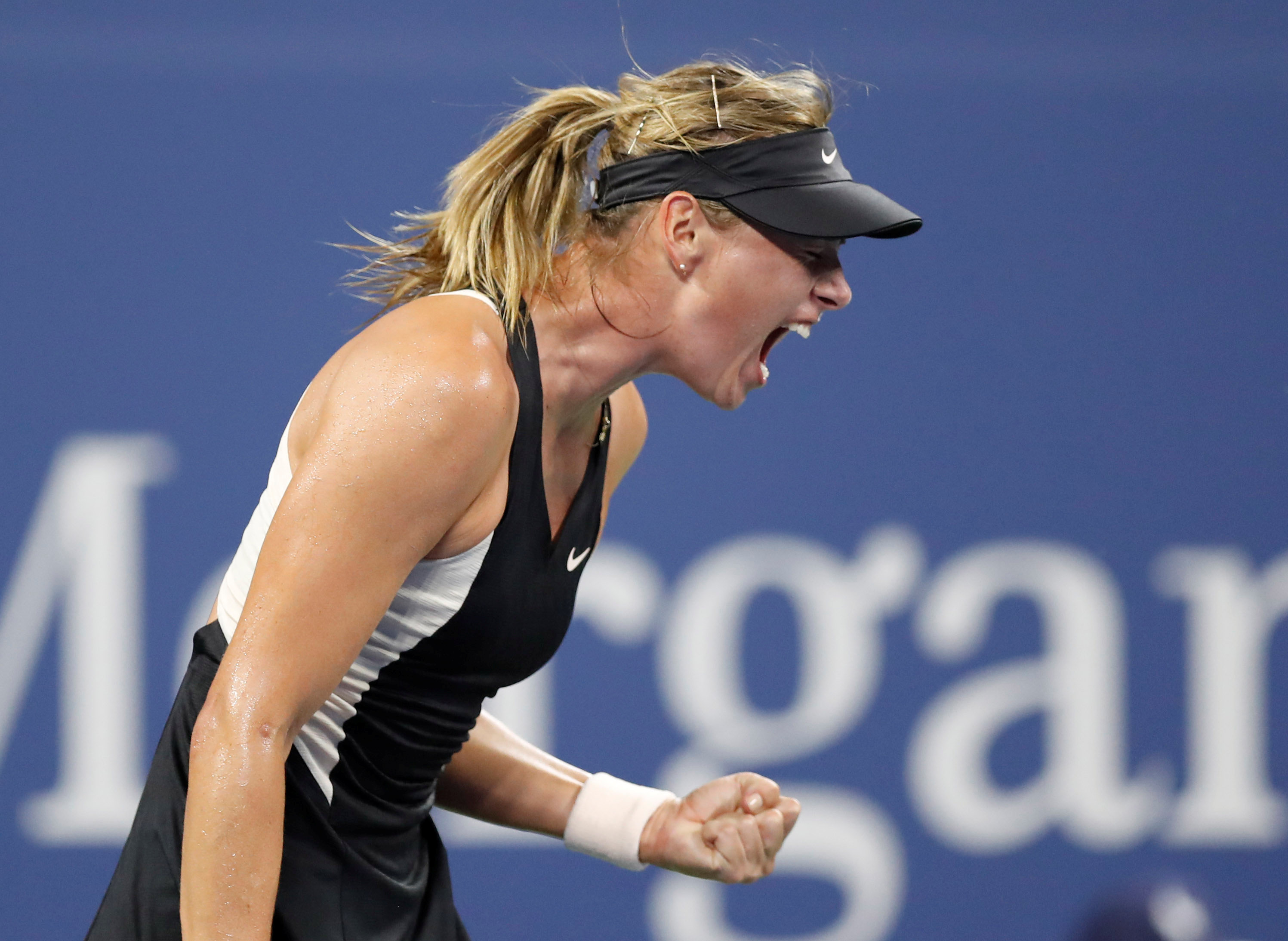 Tennis: Sharapova edges past Schnyder at Flushing Meadows