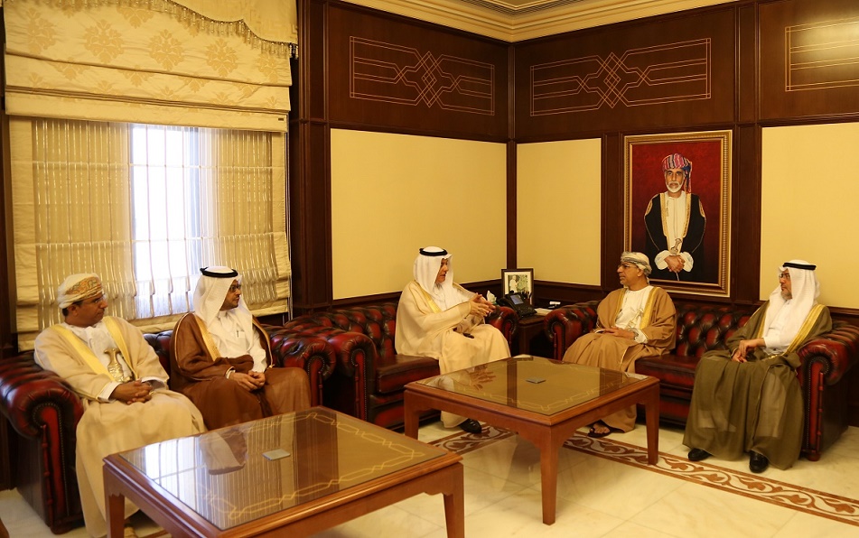 جلسة مباحثات رسمية بين السلطنة والسعودية