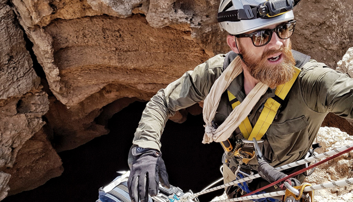 Explorer drops into Oman for cave diving adventure