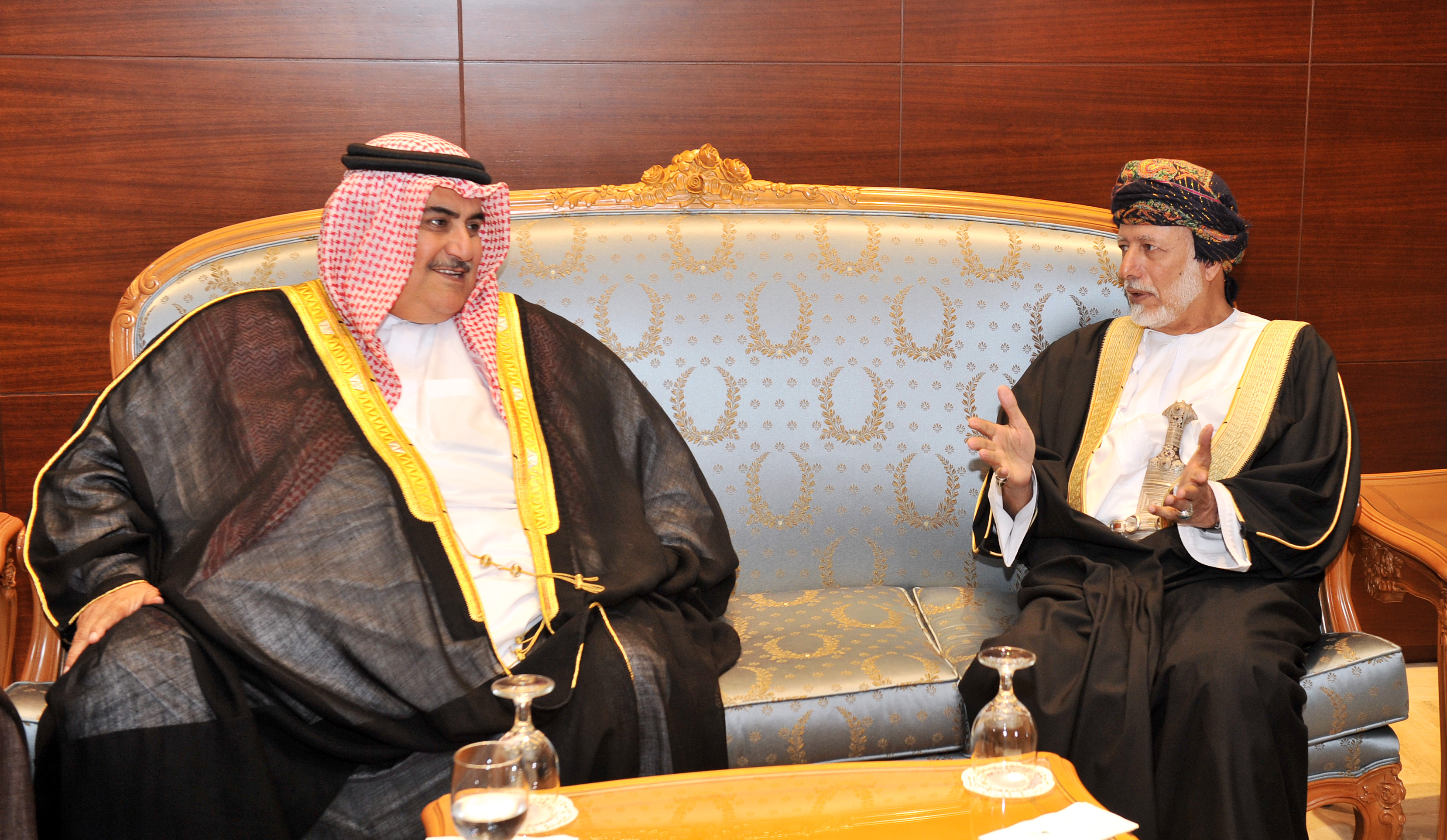 Sheikh Khalid arrives for Omani-Bahraini joint panel meeting