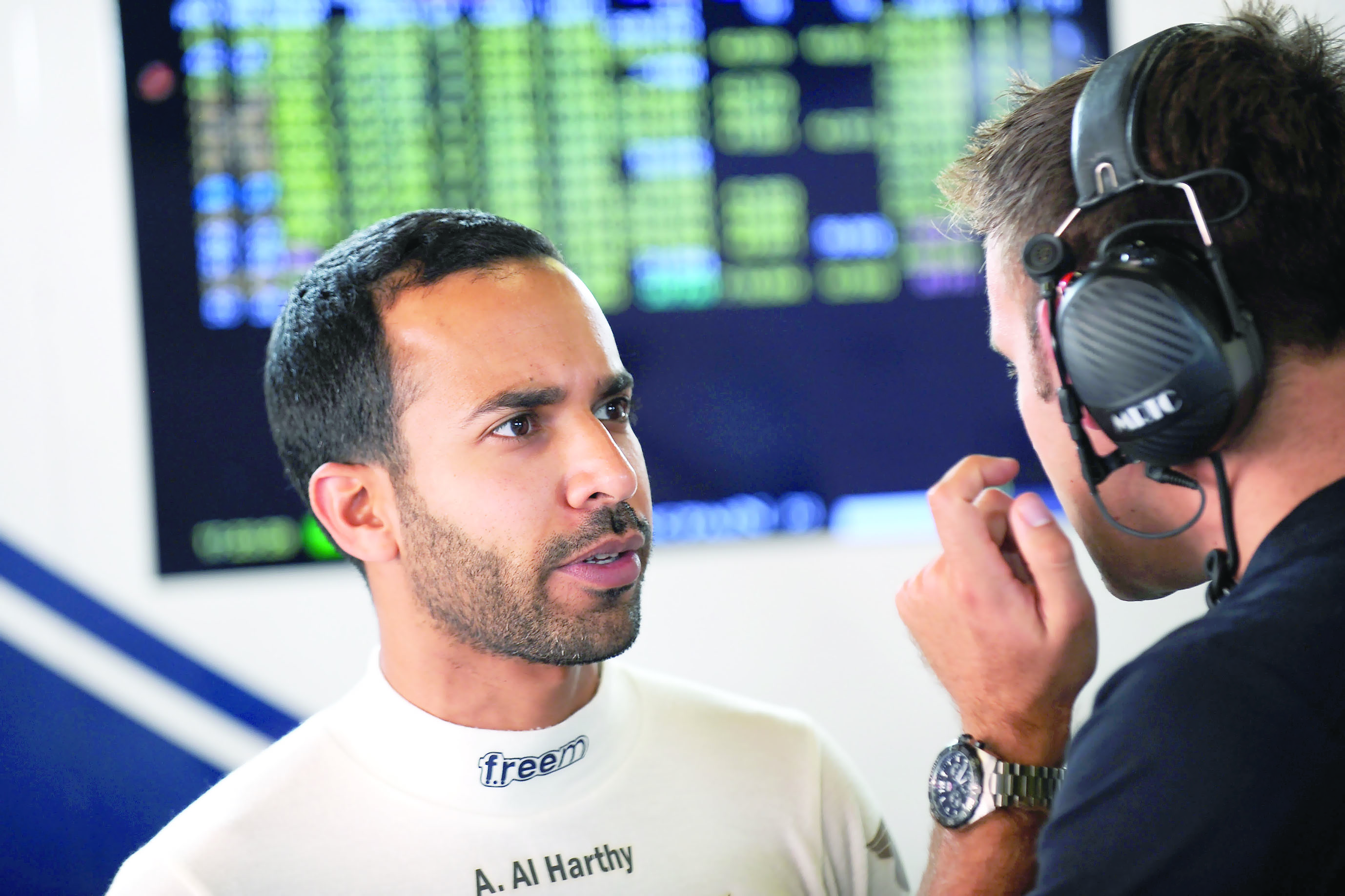 قدم أداء متوازنا في التجارب غير الرسميةطموحات عريضة لفريق عمان لسباقات السيارات