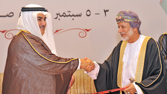 Oman, Bahrain sign pacts to boost cooperation in diverse fields