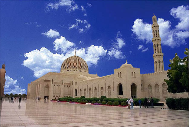 السلطنة تحتفل بذكرى الهجرة النبوية الشريفة الأحد المقبل