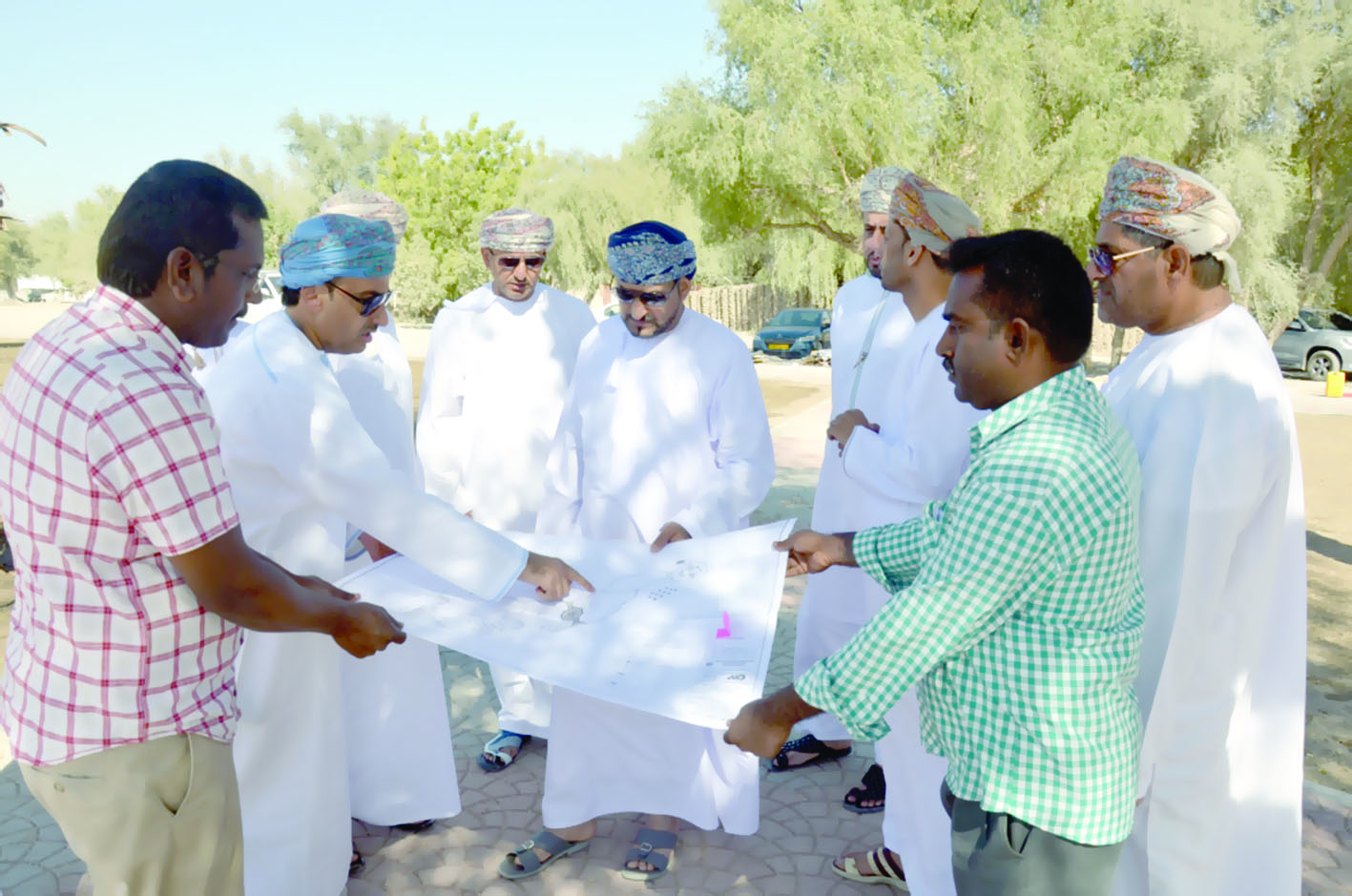 الشحي يتابع الخدمات البلدية بالداخلية