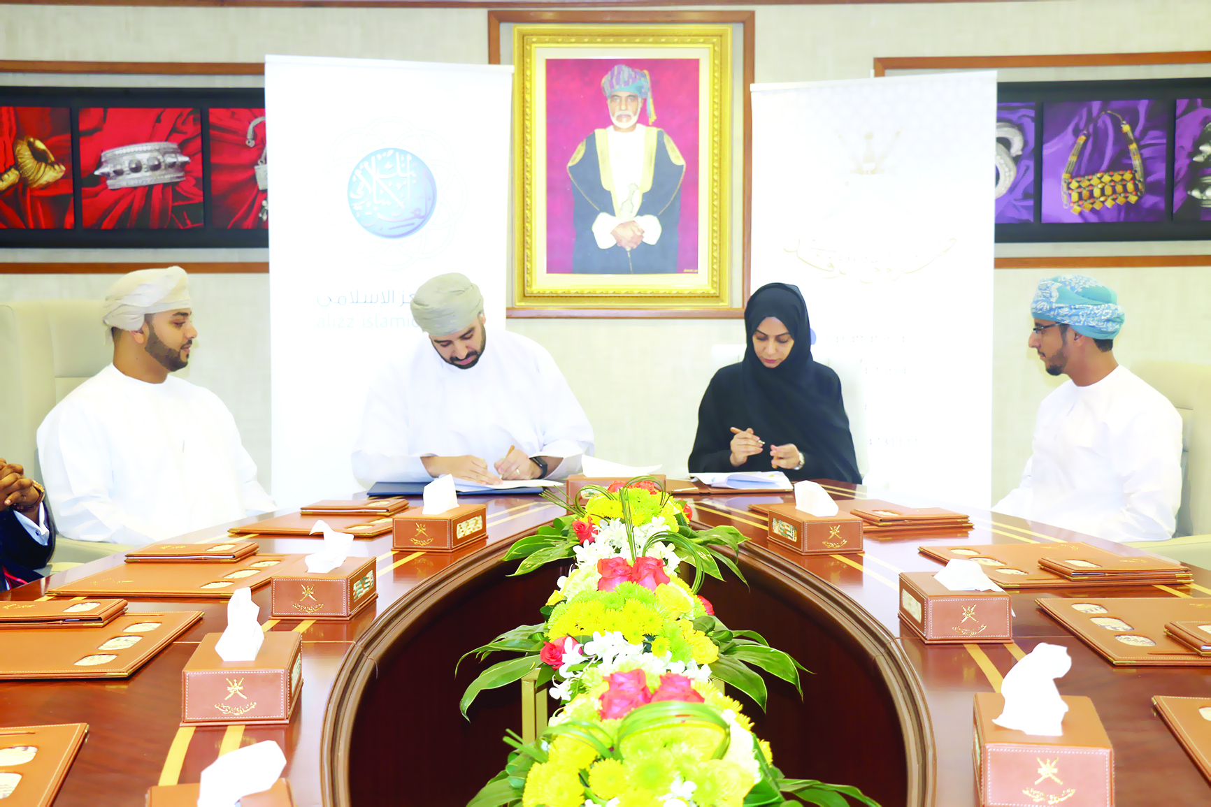 لدعم المؤسسات الصغيرة والمتوسطة
صندوق الرفد وبنك العز الإسلامي يوقعان اتفاقية تعاون