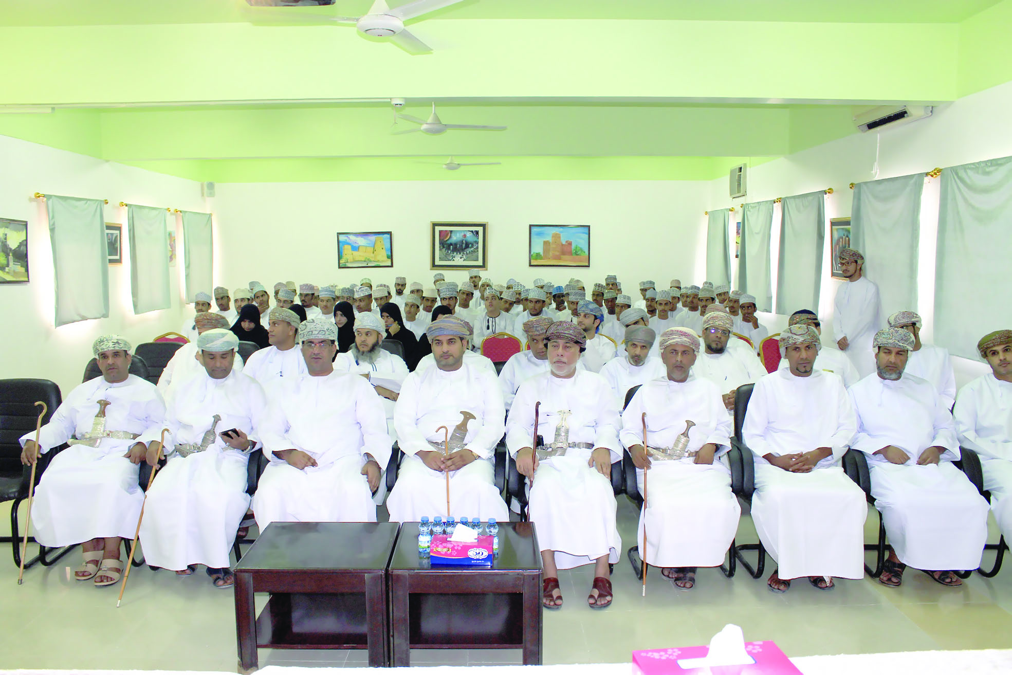 ملتقى حول جائزة الغرفة للشركات الطلابية ببركاء