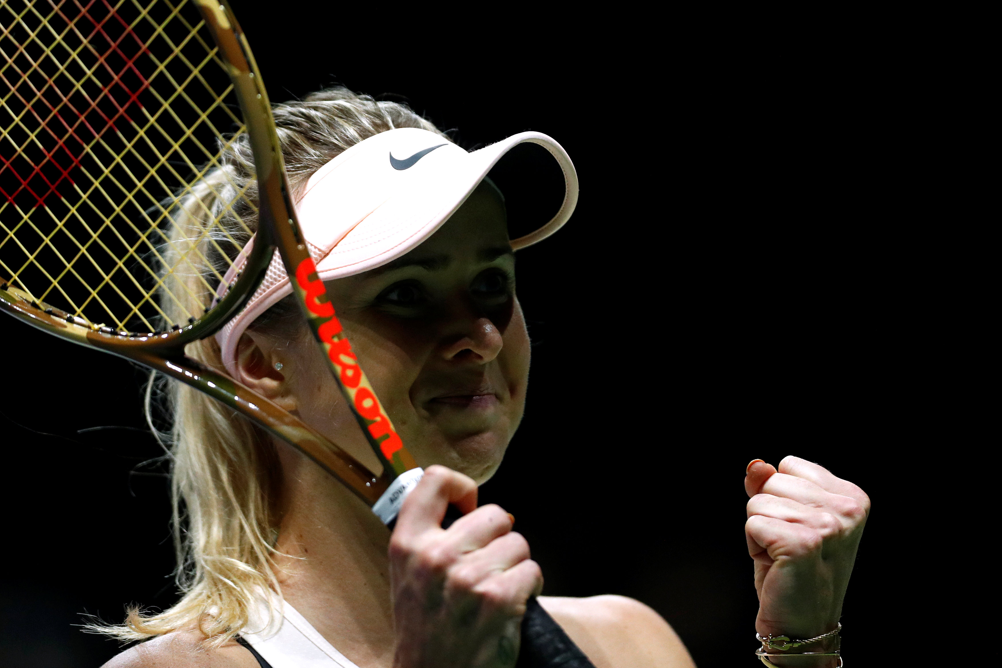 Tennis: Flawless Svitolina eases past Kvitova in Singapore