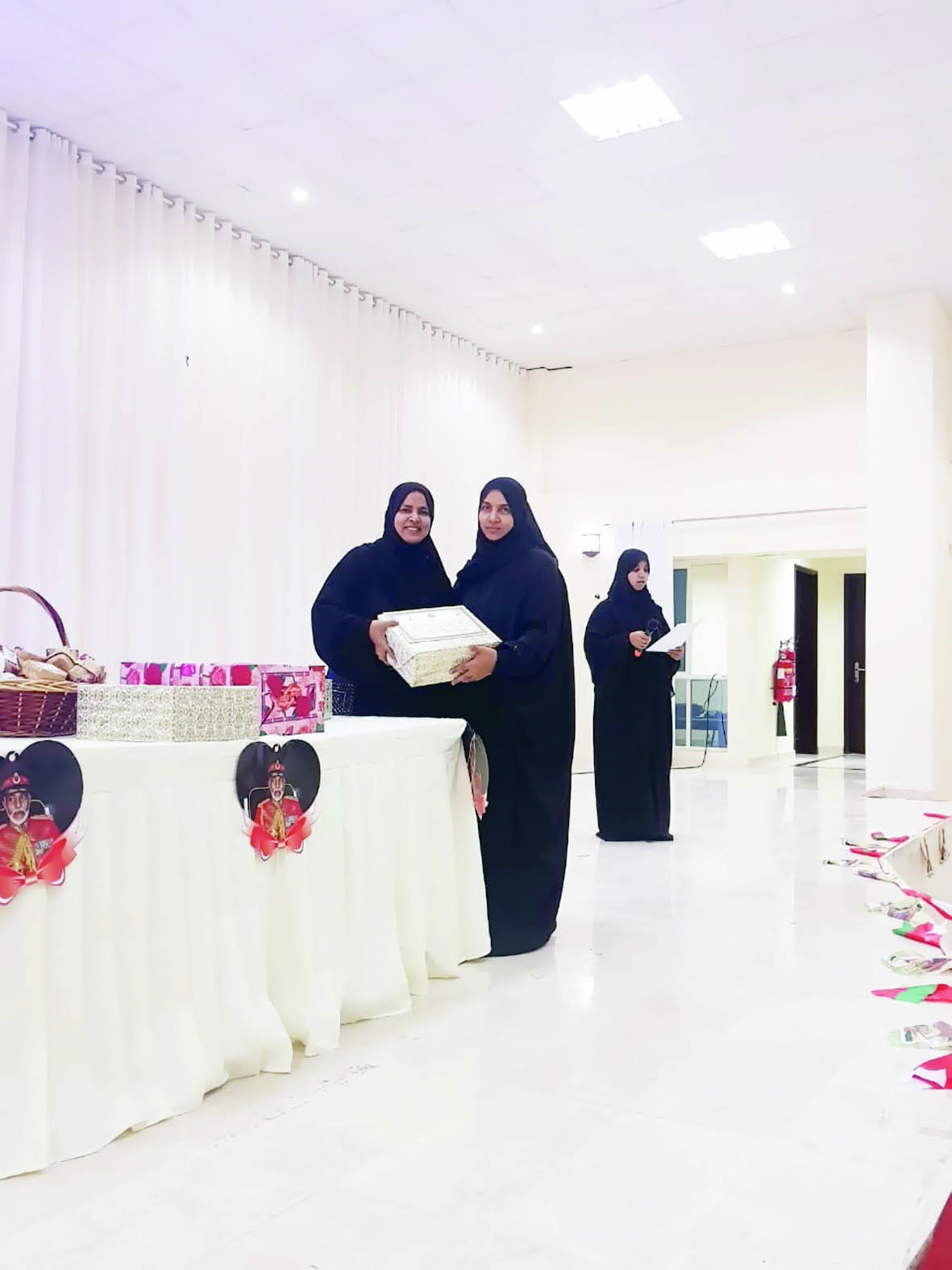 جمعية المرأة العمانية بالعامرات تحتفل بيوم المرأة العمانية