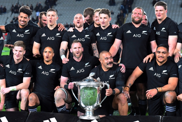 Rugby: All Blacks crush Wallabies for Bledisloe Cup sweep