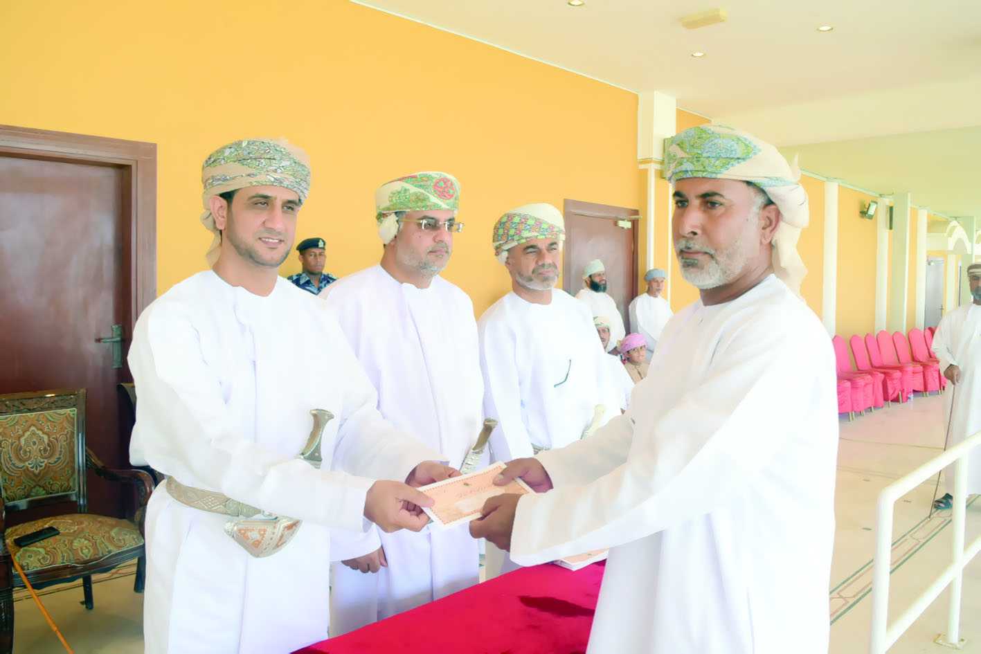 ختام المهرجان السنوي لسباقات الهجن الأهلية في محطته الرابعة على ميدان صحار