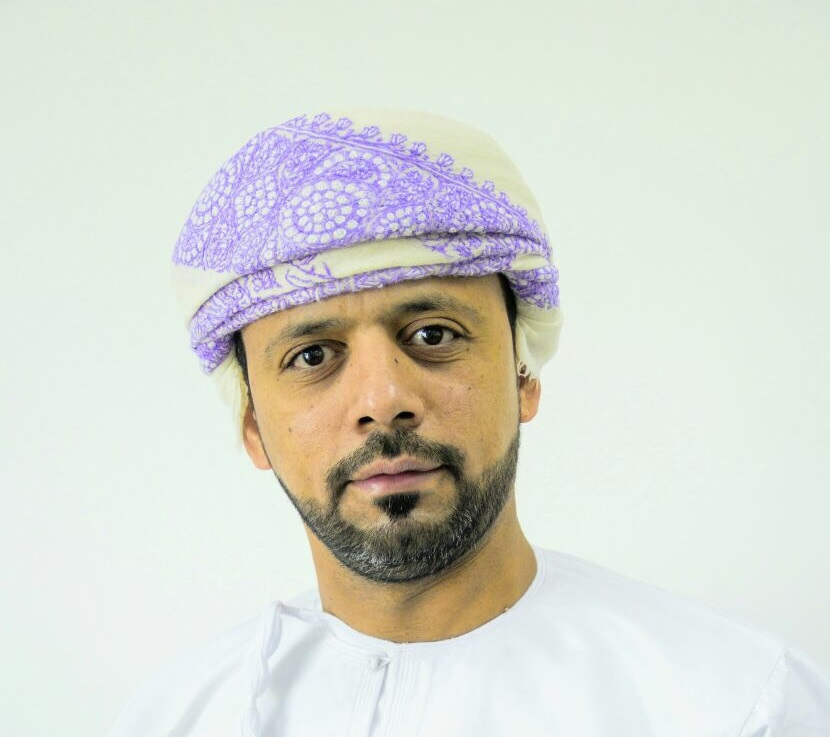 منهج كامبريدج بين التطبيق والتحديات!