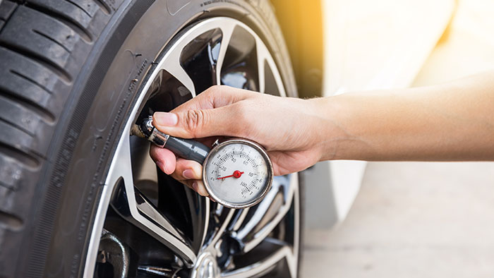 Avoid tyre failure: Check your tyres and valves