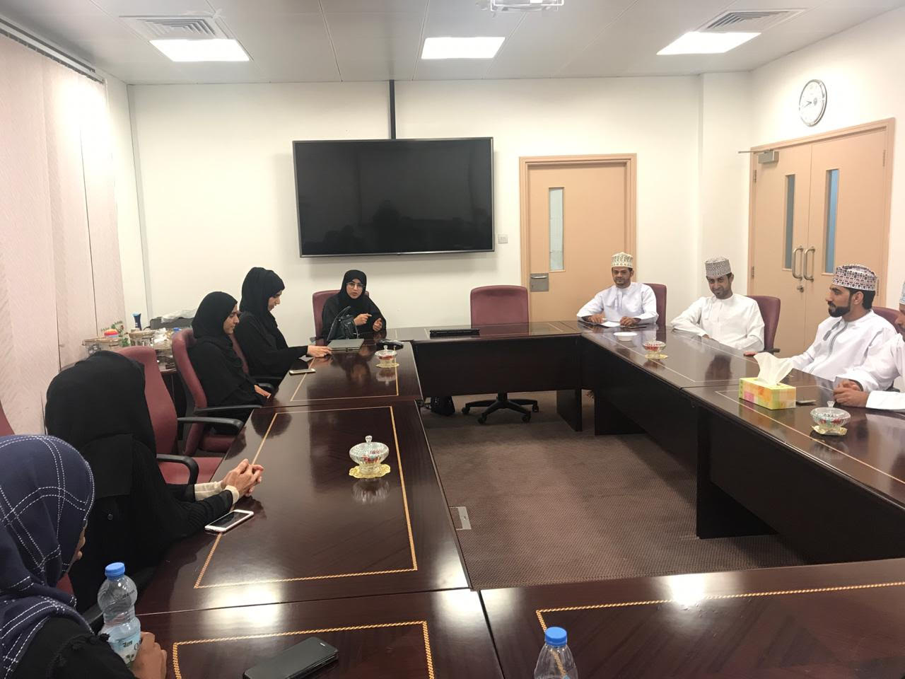 جماعة طلبة الدراسات العليا بجامعة السلطان قابوس تسعى للنهوض بالبحوث العلمية