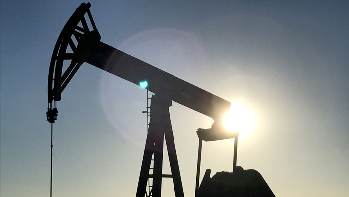 Global oil prices continue to decline