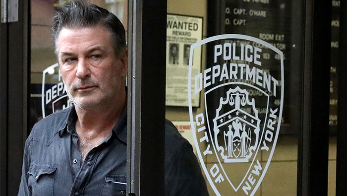 Actor Alec Baldwin charged over New York parking spot fight