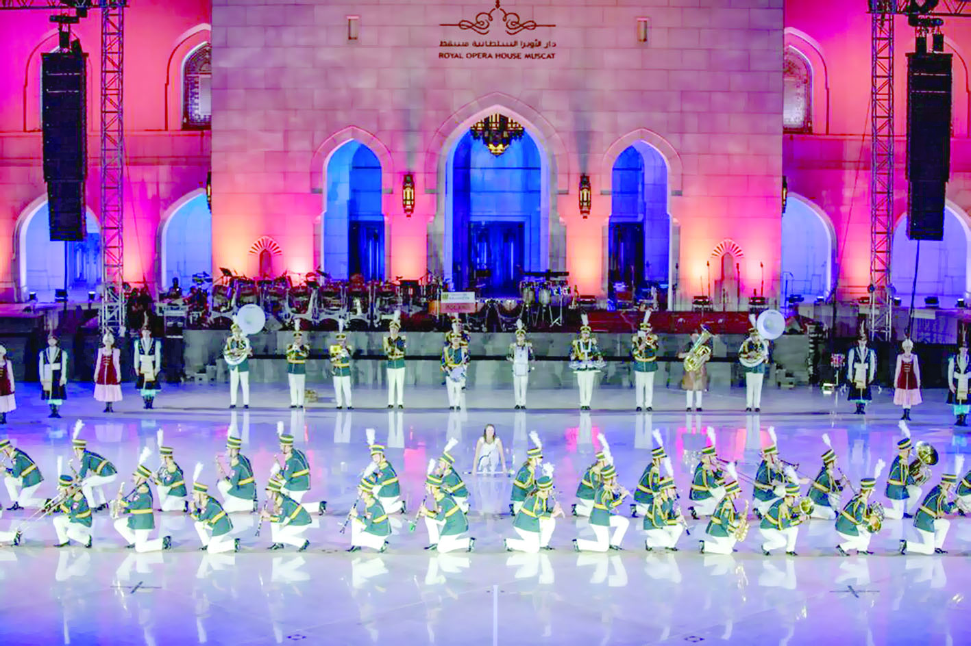 «من عمان والعالم».. أنغام عسكرية احتفالاً بالعيد الوطني
