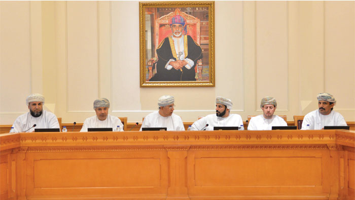 Majlis panel assesses credits system proposal for Omanisation in private sector