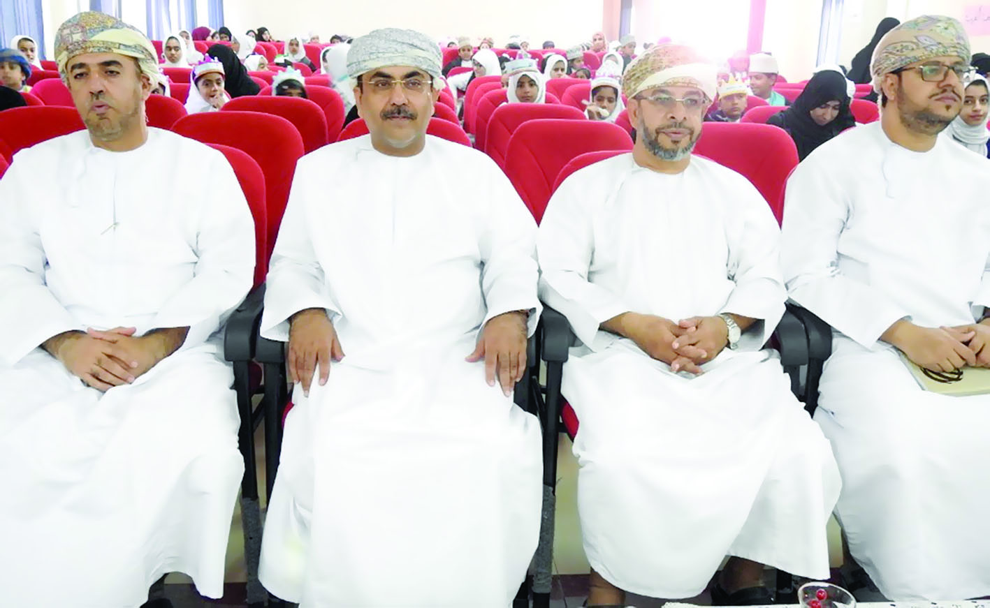 "الإشراف التربوي" بسمائل يحتفل باليوم العالمي للغة العربية