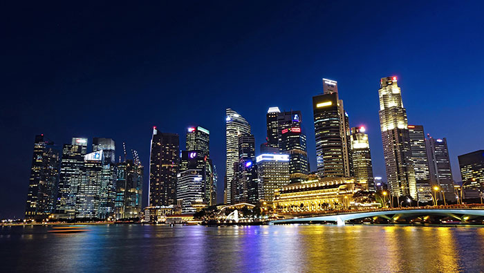 Best credit cards in Singapore with travel insurance