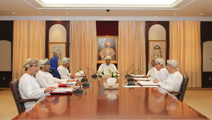 Supreme Council of Planning reviews report on Oman's economic performance