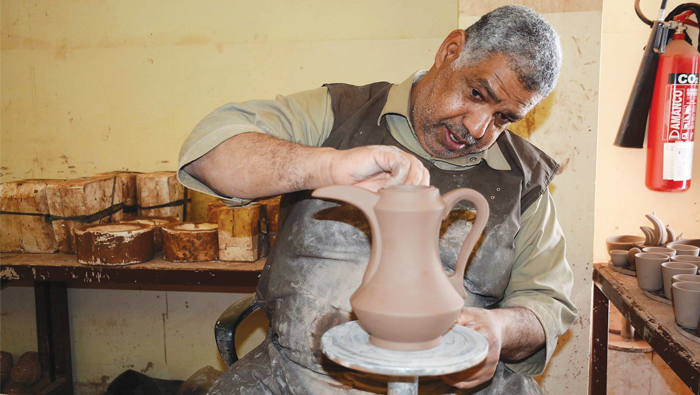 Bahla maintains ancient tradition of unique pottery