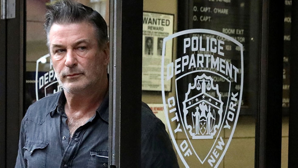 Alec Baldwin to attend anger management after pleading guilty to harassment