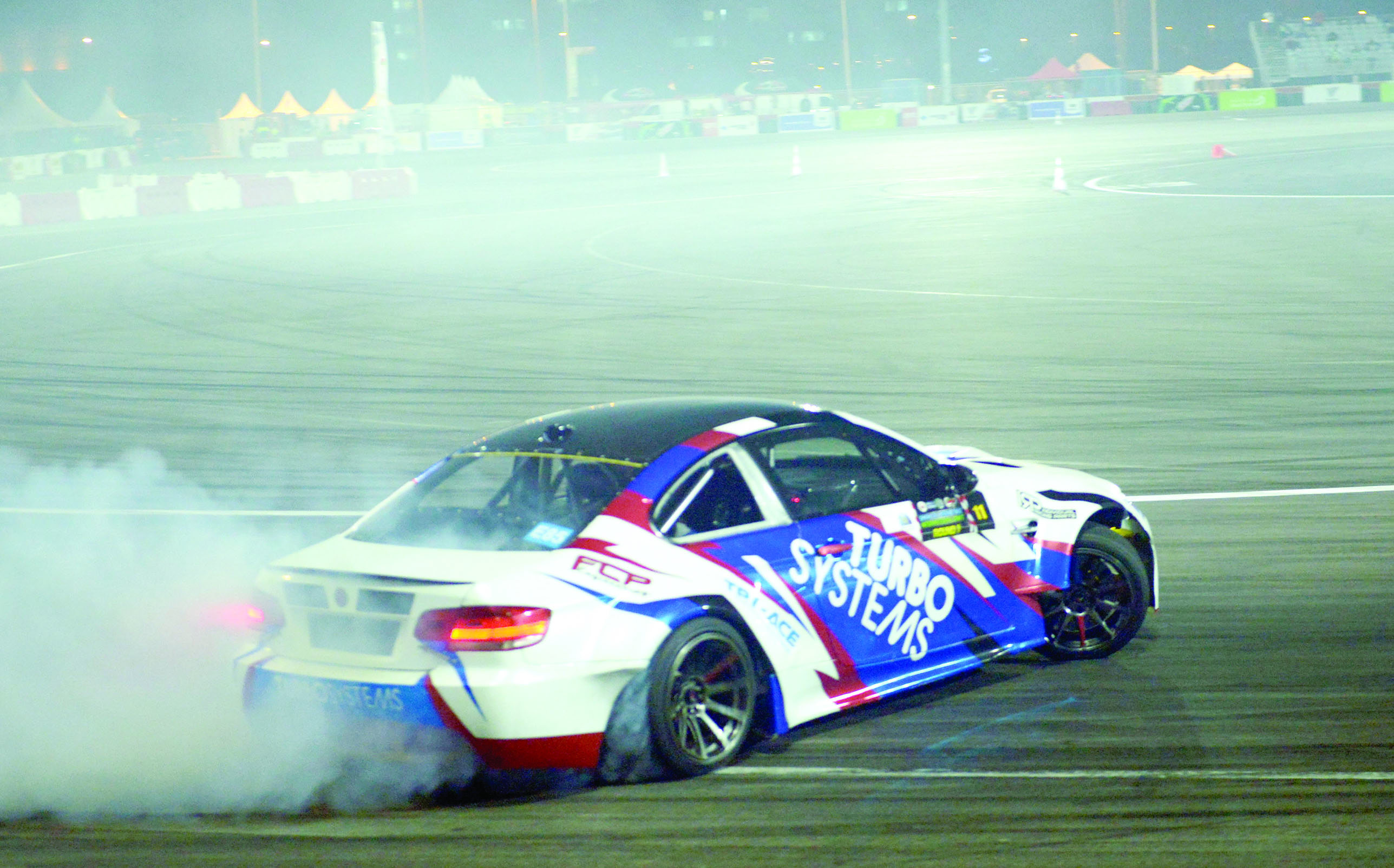 الإيرلندي جيمس يخطف لقب البطولة الدولية للانجراف