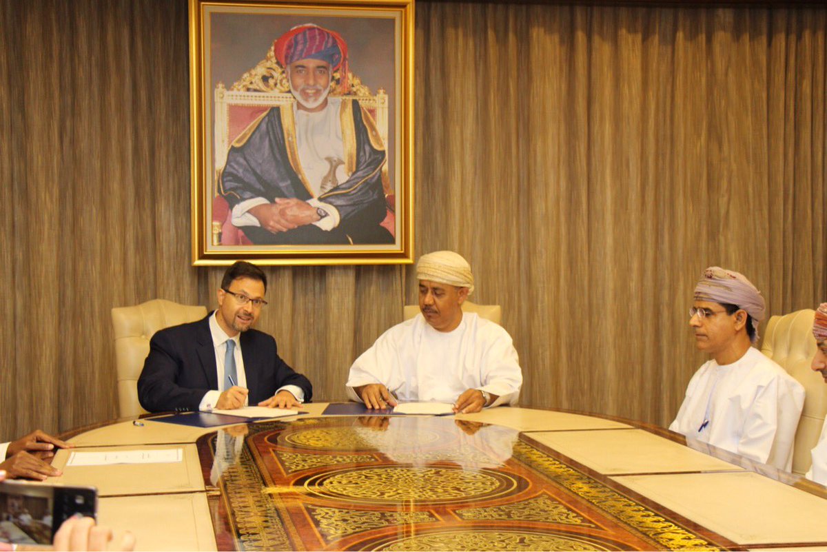 Pact for modern mobile service station in Oman signed