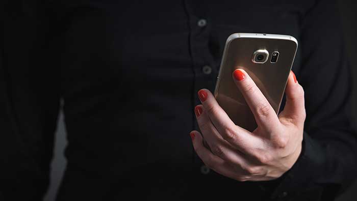 Women in this Gulf country to be notified of divorce via text message