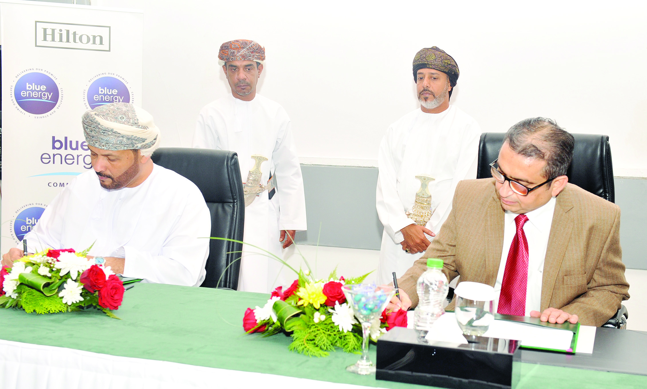 «المروج» توقع عقود اتفاقيات الموردين الرئيسيين