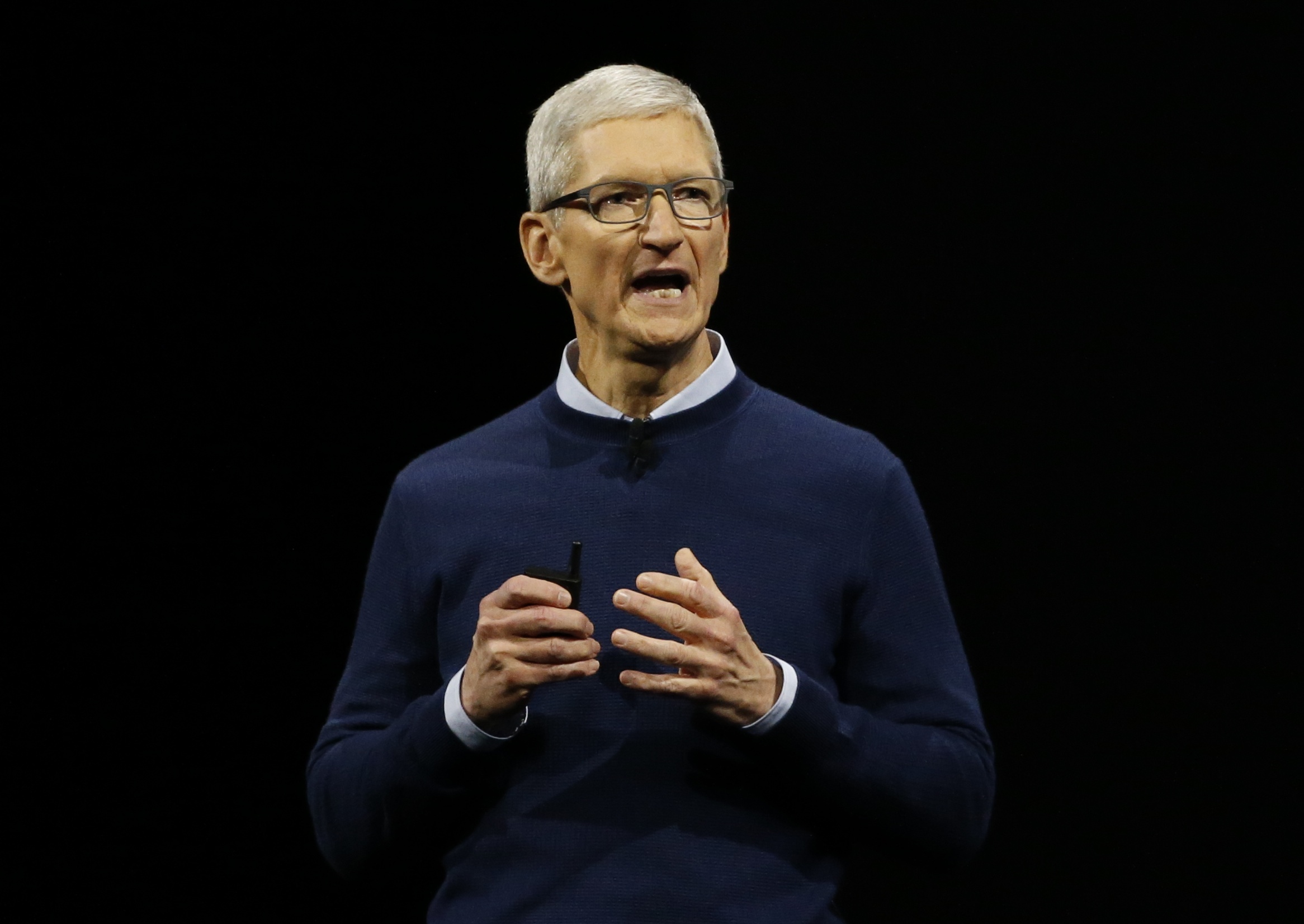 Apple's Tim Cook got big pay bump in 2018